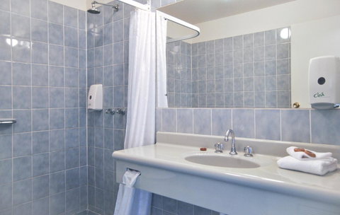 Comfort Inn Devonport - Sunshine Coast Tourism 32