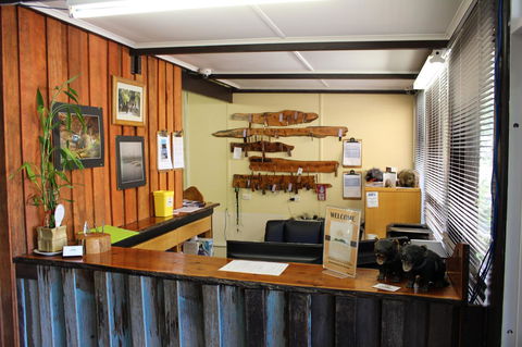 Tullah Lakeside Lodge - Sunshine Coast Tourism 23
