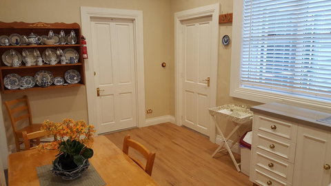 Arendon Cottage - Sunshine Coast Tourism 3