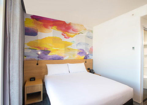 Ibis Styles Hobart - Sunshine Coast Tourism 24