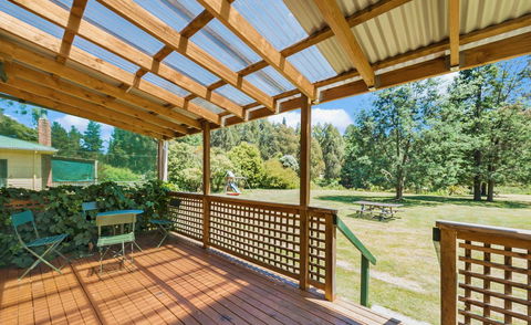 Giants Table And Cottages - Sunshine Coast Tourism 21