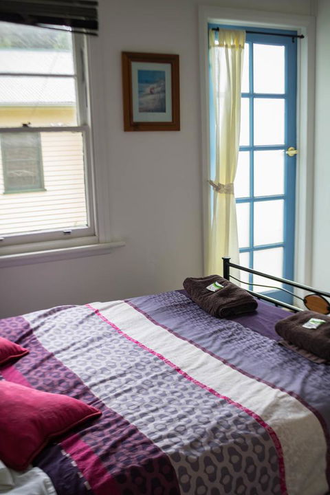 Giants Table And Cottages - Sunshine Coast Tourism 15