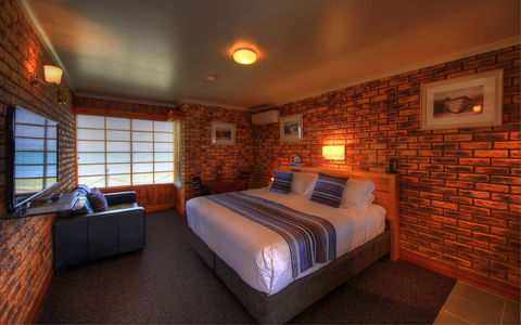 Stanley Village Waterfront Accommodation - Holiday Sunshine Coast 25