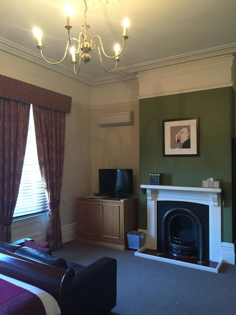 Clydesdale Manor - Sunshine Coast Tourism 15