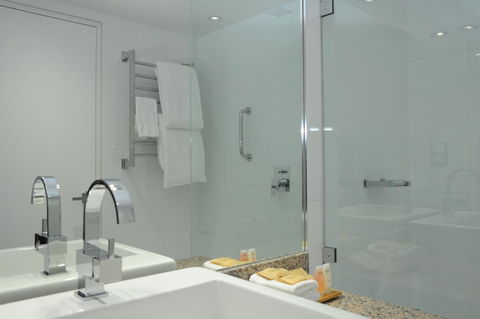Hotel Grand Chancellor Launceston - Sunshine Coast Tourism 3