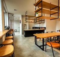 Pod Inn - Holiday Sunshine Coast