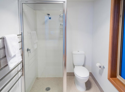 Base Camp - Holiday Sunshine Coast 2