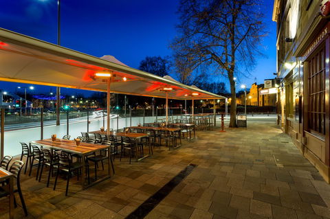 Customs House Hotel - Sunshine Coast Tourism 5