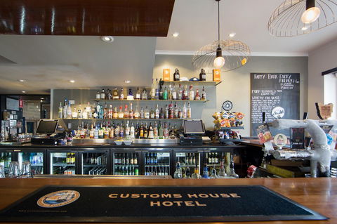 Customs House Hotel - Sunshine Coast Tourism 33