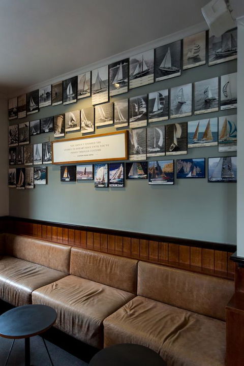 Customs House Hotel - Sunshine Coast Tourism 21