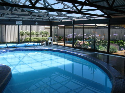 Barclay Motor Inn - Sunshine Coast Tourism 10