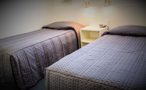 Barclay Motor Inn - Sunshine Coast Tourism 23