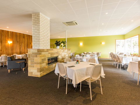 Riverfront Motel & Villas - Holiday Sunshine Coast 24