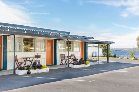 Riverfront Motel & Villas - Holiday Sunshine Coast 16