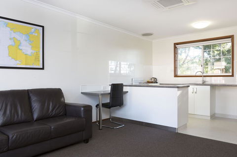 Riverfront Motel & Villas - Holiday Sunshine Coast 18