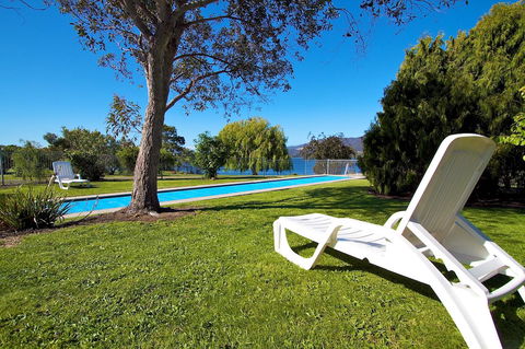 Riverfront Motel & Villas - Holiday Sunshine Coast 11