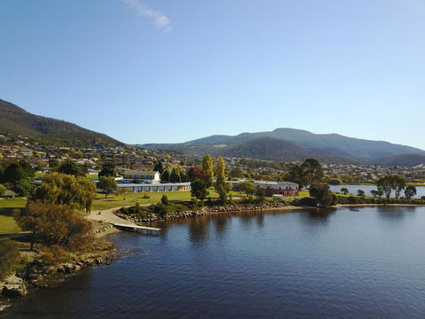 Riverfront Motel & Villas - Holiday Sunshine Coast 29