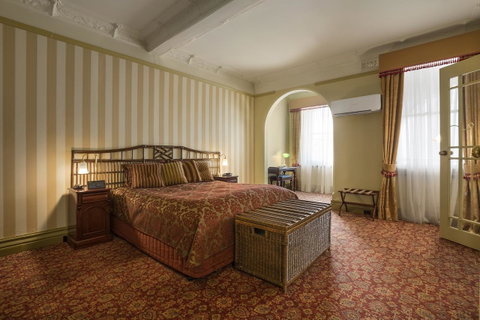 Hadley\'s Orient Hotel - Sunshine Coast Tourism 26