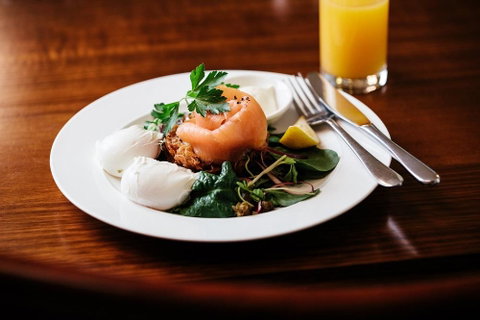 Hadley\'s Orient Hotel - Sunshine Coast Tourism 4