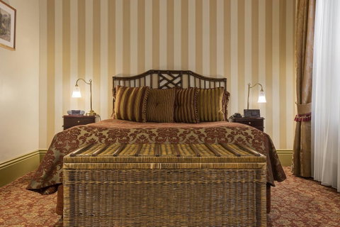 Hadley\'s Orient Hotel - Sunshine Coast Tourism 30