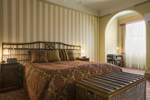 Hadley\'s Orient Hotel - Sunshine Coast Tourism 27