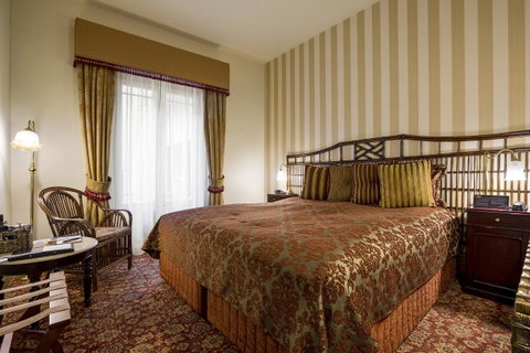 Hadley\'s Orient Hotel - Sunshine Coast Tourism 32