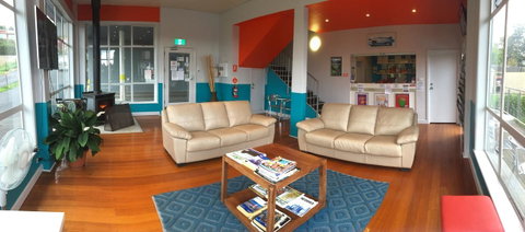 Waterfront Lodge Motel - Sunshine Coast Tourism 20