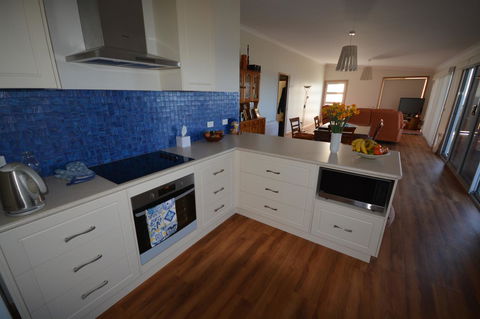 Seascape Beach House - Sunshine Coast Tourism 2