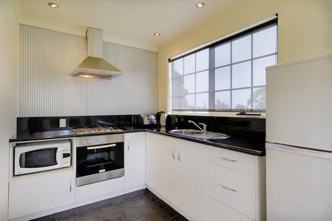 Aloft Boutique Accommodation - Sunshine Coast Tourism 17