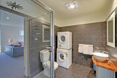 Aloft Boutique Accommodation - Sunshine Coast Tourism 16