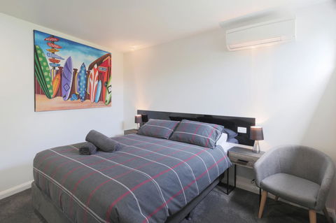Georges Bay Apartments - Holiday Sunshine Coast 23