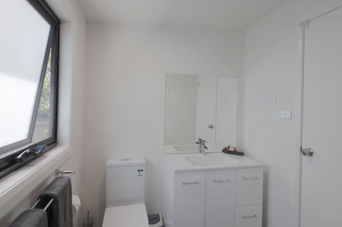 Georges Bay Apartments - Holiday Sunshine Coast 20