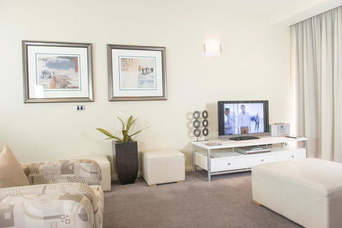 Peppers Seaport Hotel - Sunshine Coast Tourism 42
