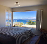 Couples getaway on Bruny Island - Holiday Sunshine Coast