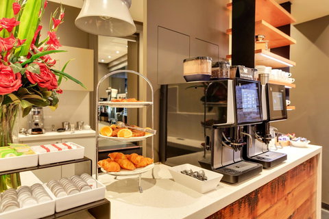 The Old Woolstore Apartment Hotel - Sunshine Coast Tourism 5