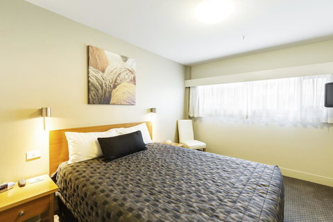 The Old Woolstore Apartment Hotel - Sunshine Coast Tourism 7