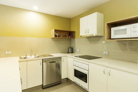 The Old Woolstore Apartment Hotel - Sunshine Coast Tourism 16