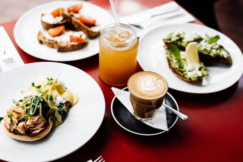 The Henry Jones Art Hotel - Sunshine Coast Tourism 24