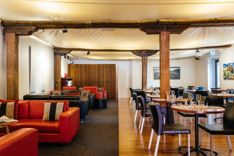 The Henry Jones Art Hotel - Sunshine Coast Tourism 32