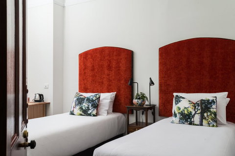 The Florance - Sunshine Coast Tourism 30