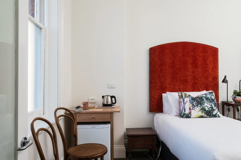 The Florance - Sunshine Coast Tourism 32