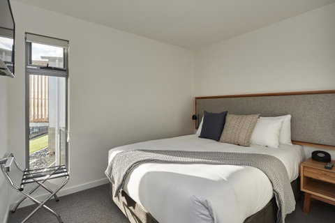 Rosevears Riverview Hotel - Sunshine Coast Tourism 17