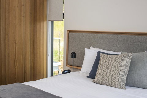 Rosevears Riverview Hotel - Sunshine Coast Tourism 21