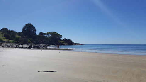 Riverbank Villa - Sunshine Coast Tourism 25