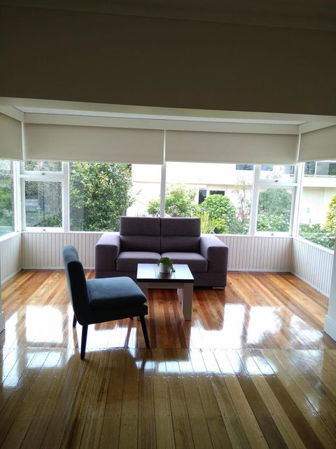 Riverbank Villa - Sunshine Coast Tourism 17