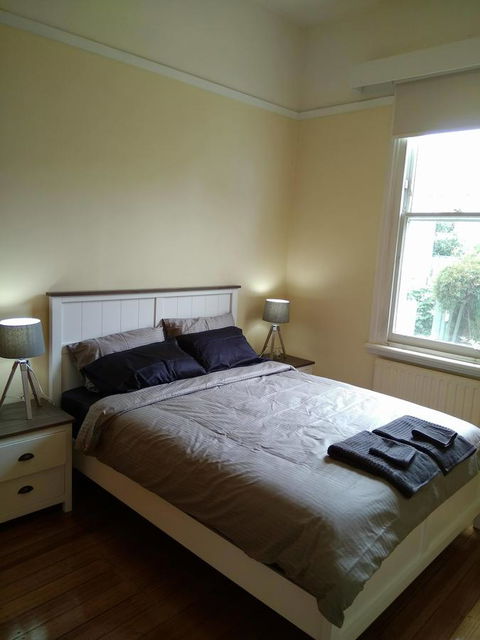 Riverbank Villa - Sunshine Coast Tourism 14