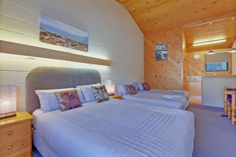 Gold Rush Inn - Sunshine Coast Tourism 23