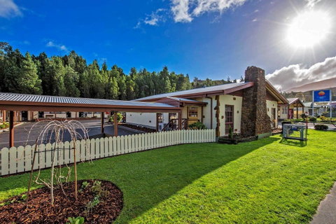 Gold Rush Inn - Sunshine Coast Tourism 10