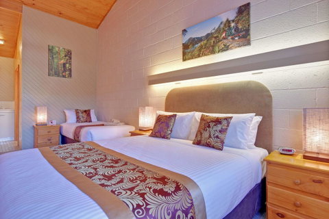 Gold Rush Inn - Sunshine Coast Tourism 12