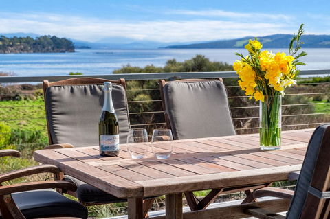 Sunset Bay Escape - Sunshine Coast Tourism 26